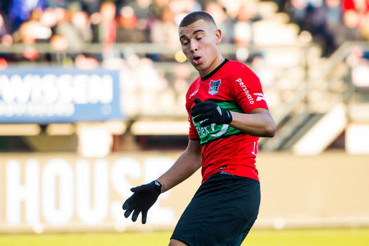 Nijmegens Jordan Larsson deppar
