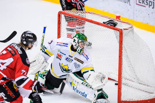 Piteås Petter Mäkitalo gör 7-2 bakom Östersunds