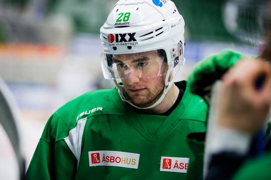 Rögles Cade Fairchild