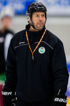 Rögles assisterande tränare Roger Hansson
