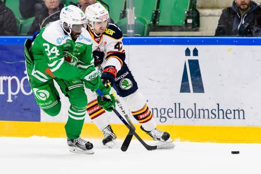 Rögles Edwin Hedberg och Djurgårdens Linus Johansson