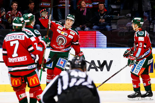 Frölundas Johan Sundström jublar