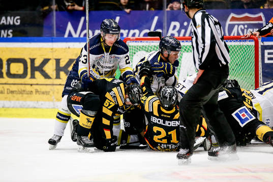 Skellefteås Jimmie Ericsson  och Emil Djuse