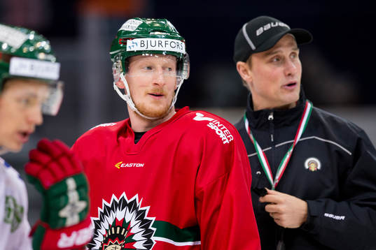 Frölundas Simon Hjalmarsson och tränare Roger Rönnberg