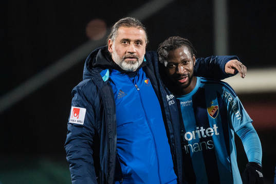 Djurgårdens tränare Özcan Melkemichel och Amadou Jawo