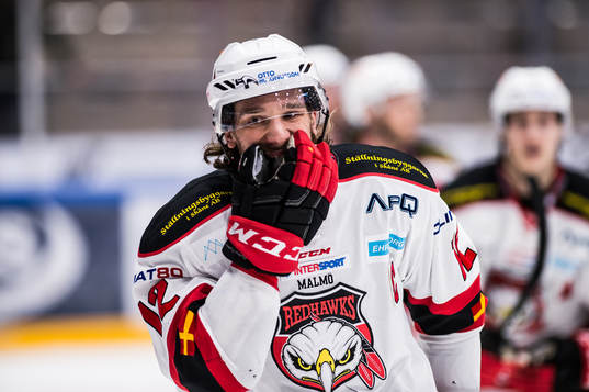 Malmö Redhawks Andreas Thuresson  jublar