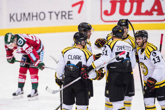 Frölundas Simon Hjalmarsson deppar