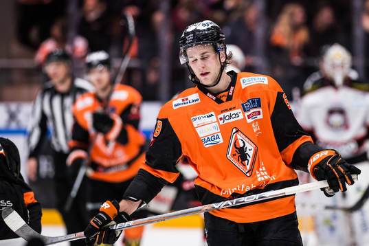 Karlskronas Daniel Gunnarsson deppar