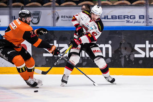 Karlskronas Mattias Karlsson  och Malmö Redhawks