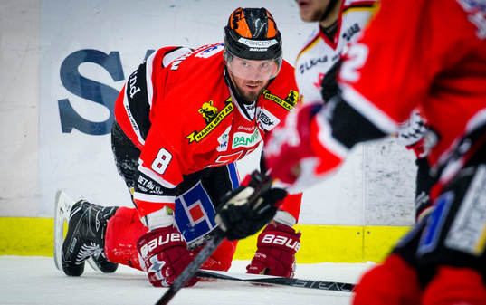 Örebros Nicklas Grossmann skadad