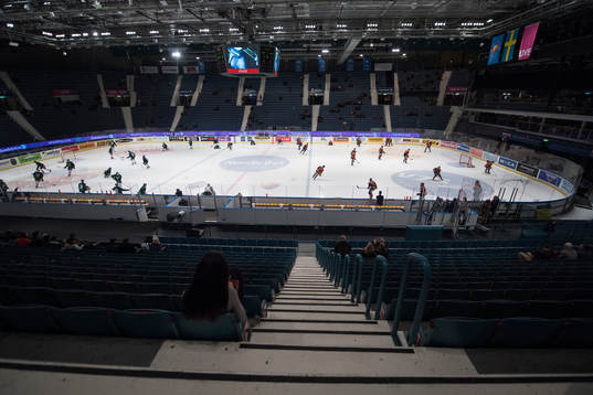 Uppvärmning på Hovet