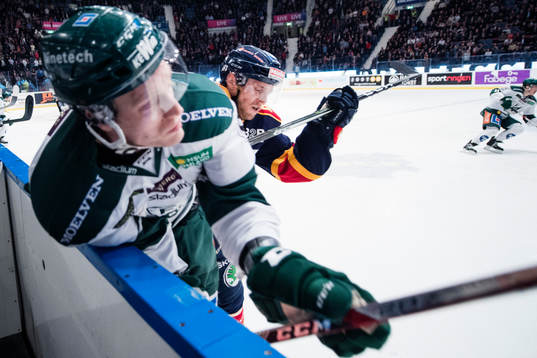 Bläddra bland fler bilder av Ishockey, SHL, Djurgården - Färjestad