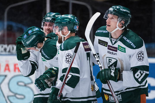 Färjestads spelare jublar