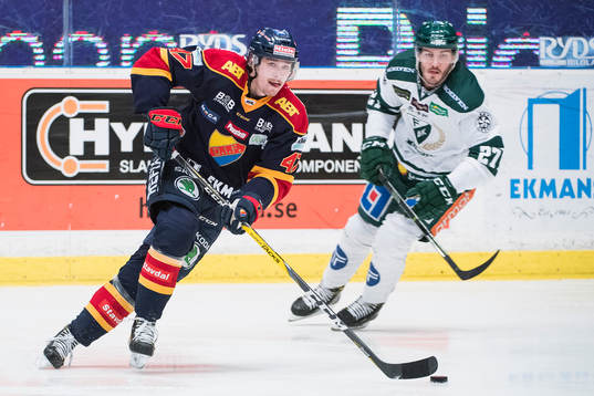 Djurgårdens Robin Press mot Färjestads John Persson