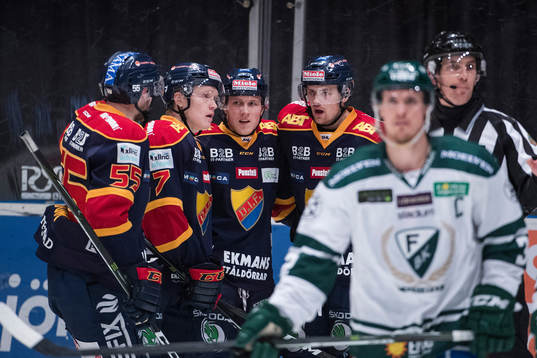 Djurgårdens Patrik Lundh och Daniel Brodin jublar