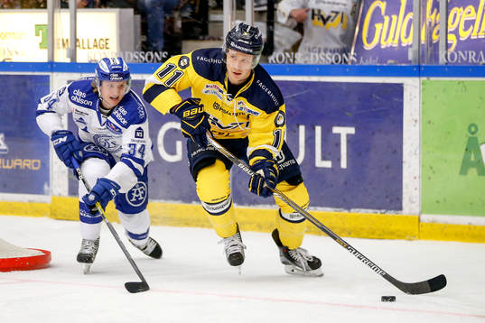 s Simon Önerud