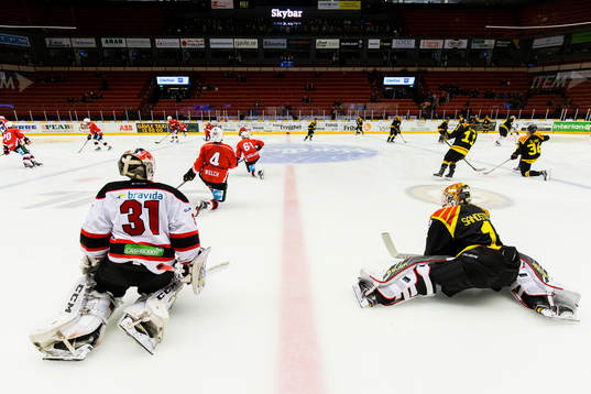 Malmö Redhawks målvakt Tim Hultstrand och Brynäs