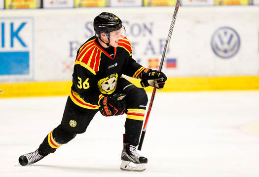 Brynäs Linus Ölund jublar
