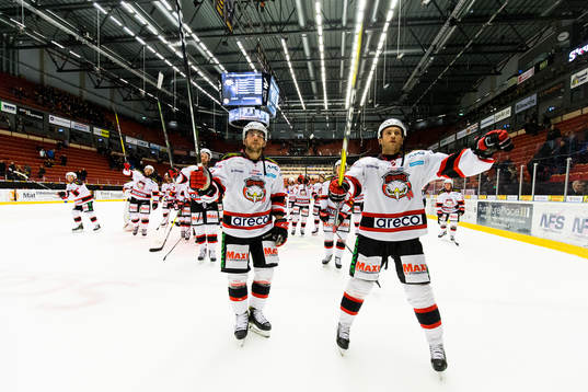 Malmö Redhawks spelare tackar publiken