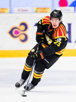 Brynäs Lucas Carlsson med pcuken