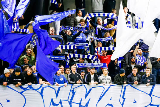 IFK Göteborgs supportar före  en träningsmatch i fotboll
