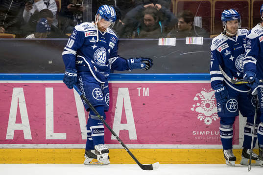 Leksands Mattias Ritola vid uppvärmning innan