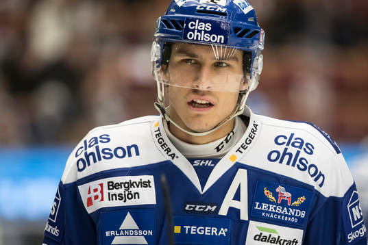 Leksands Jon Knuts  i ishockeymatchen i SHL mellan Leksand