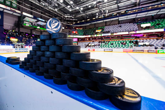 Färjestads puckar