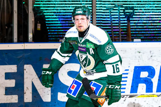 Färjestads Alexander Johansson jublar