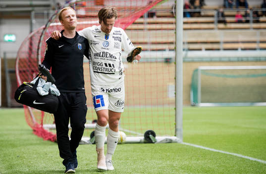 Sirius Jesper Arvidsson går av skadad