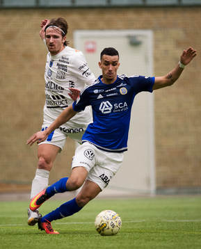 Sirius Jesper Arvidsson vrickar foten