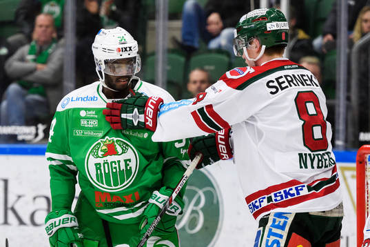 Rögles Edwin Hedberg och Frölundas John Nyberg