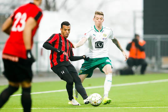 Brommapojkarnas Joel Qviberg och Hammarbys Birkir Már