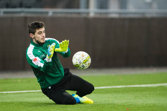 Hammarbys målvakt Giuliano Gatica innan träningsmatchen i