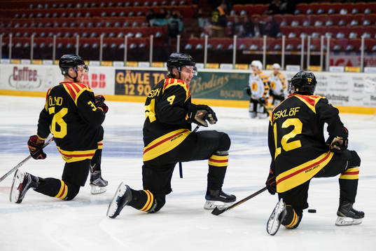 Brynäs Linus Ölund , Marcus Ersson och Samuel Asklöf