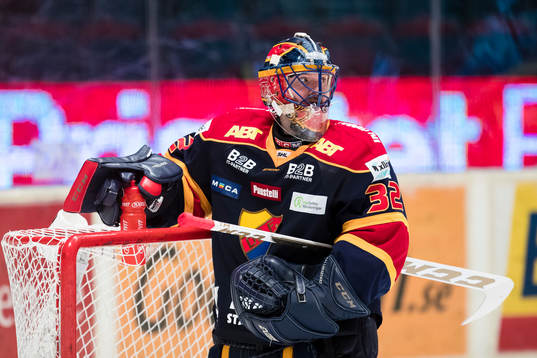 Djurgårdens målvakt Mikael Tellqvist