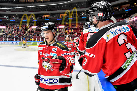 Malmö Redhawks Robin Alvarez jublar