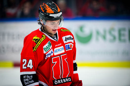 Örebros Petr Zamorsky deppar