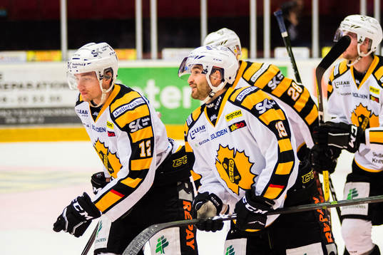 Skellefteås Andrew Calof jublar