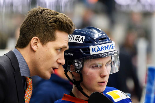 Växjös tränare Sam Hallam