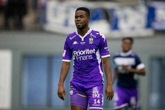 IFK Göteborgs Abdul Razak tvingas byta