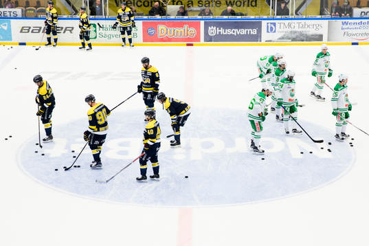 HV71 och Rögle värmer upp