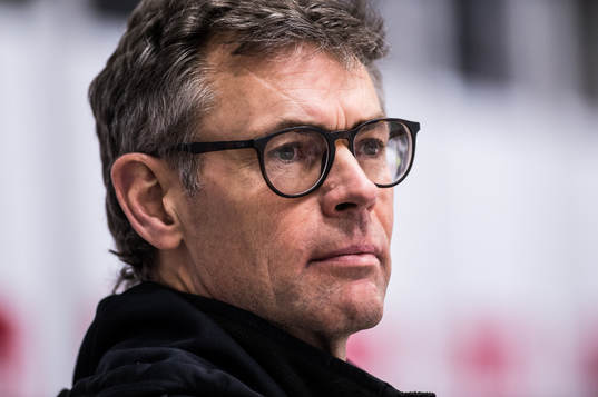 Karlskronas läkare Magnus Rahm innan ishockeymatchen i SHL