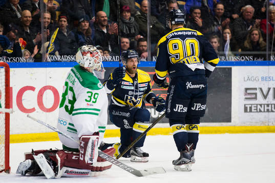 s Martin Thörnberg och Ted Brithén jublar