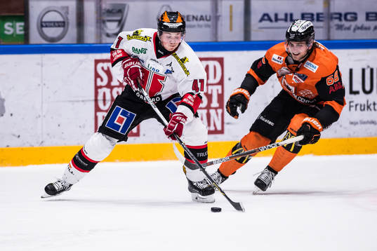 Örebros Joel Mustonen  och Karlskronas Daniel Gunnarsson