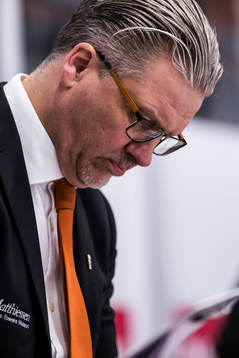 Karlskronas tränare Per Hånberg  deppar