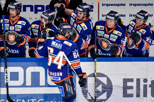 Växjös Eric Martinsson jublar