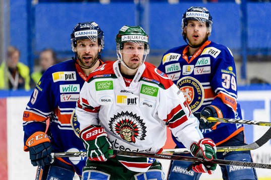 Frölundas Patrik Carlsson, Växjös Josh Hennessy och