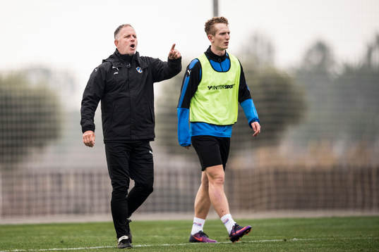 Tränare Jan Jönsson och Andreas Bengtsson