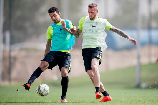 Daleho Irandust och Alexander Faltsetas